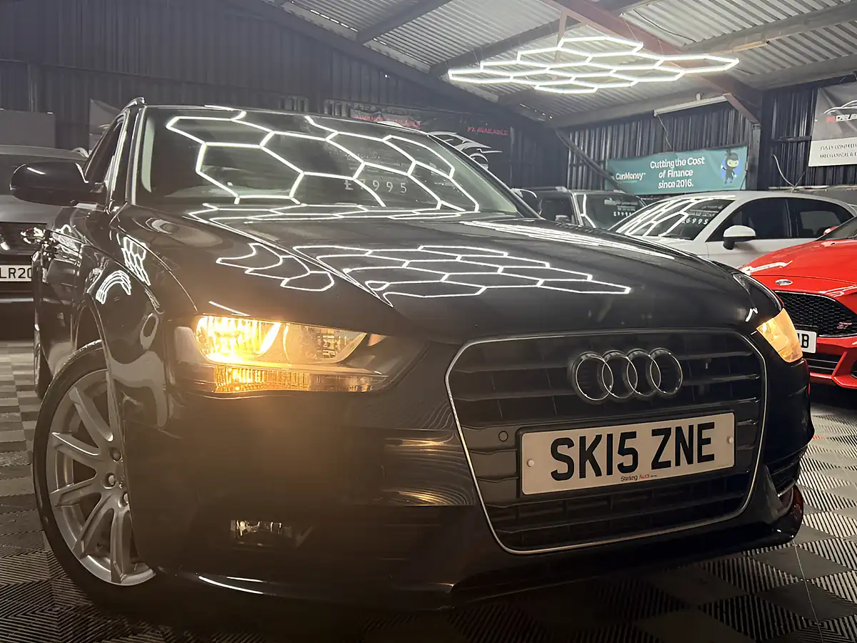 Used 2015 Audi A4 Avant Se Technik Blue - Front View