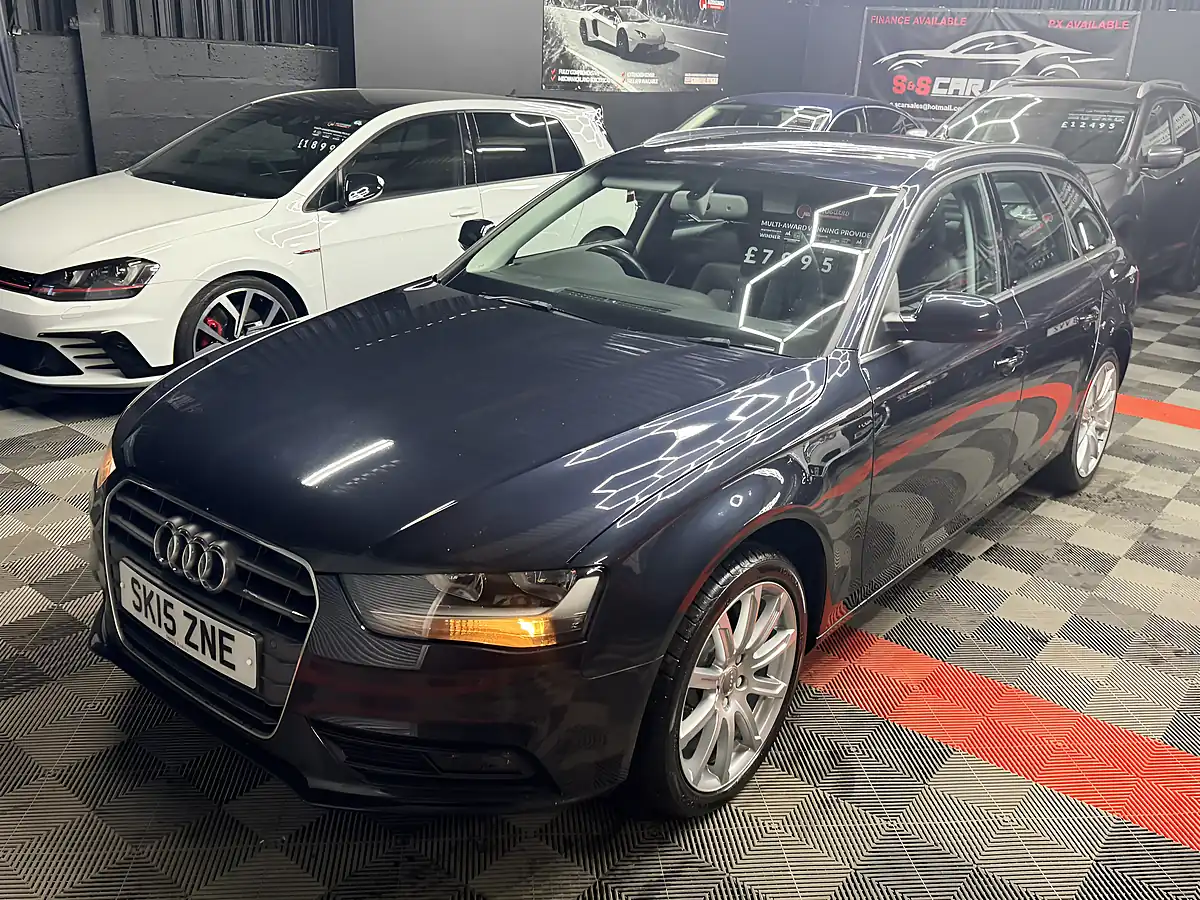 Used 2015 Audi A4 Avant Se Technik Blue - Interior and Exterior details 10