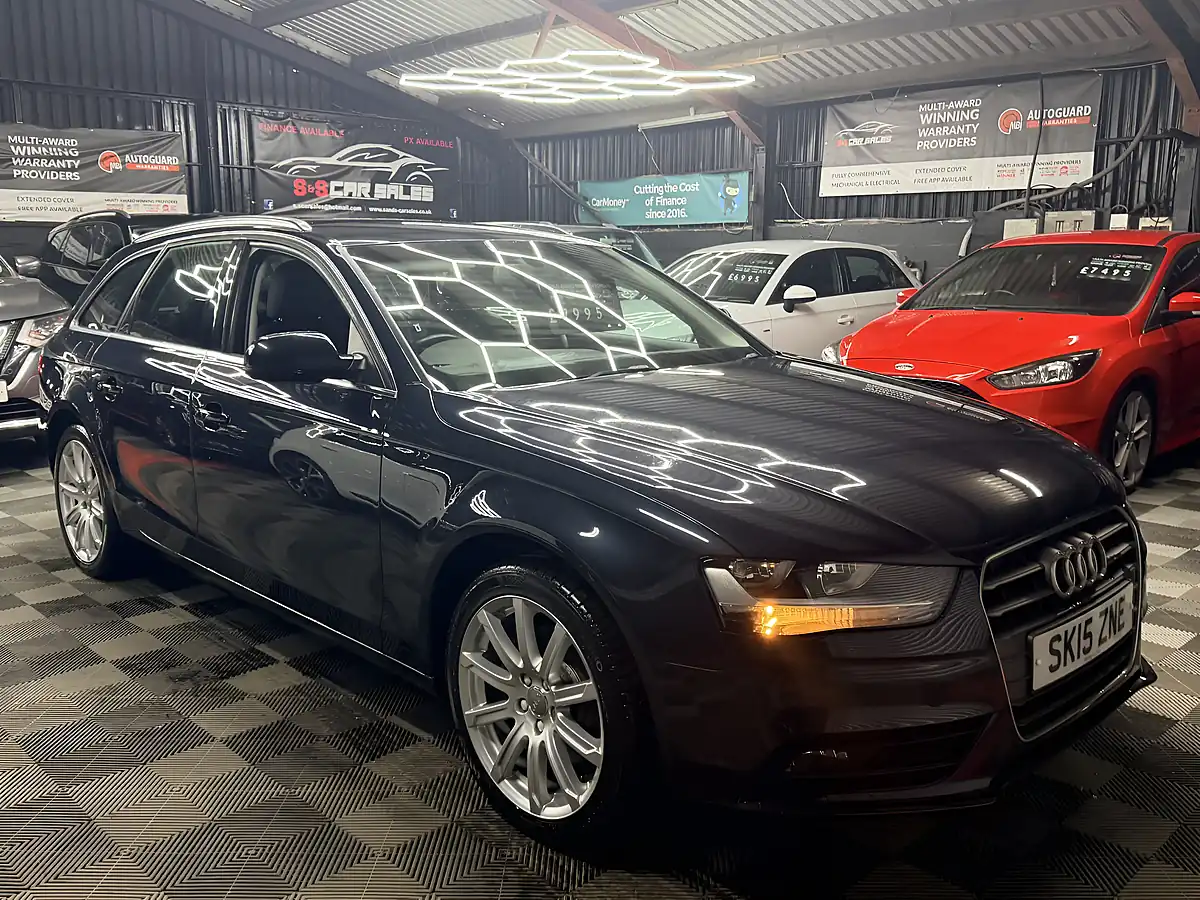 Used 2015 Audi A4 Avant Se Technik Blue - Interior and Exterior details 5