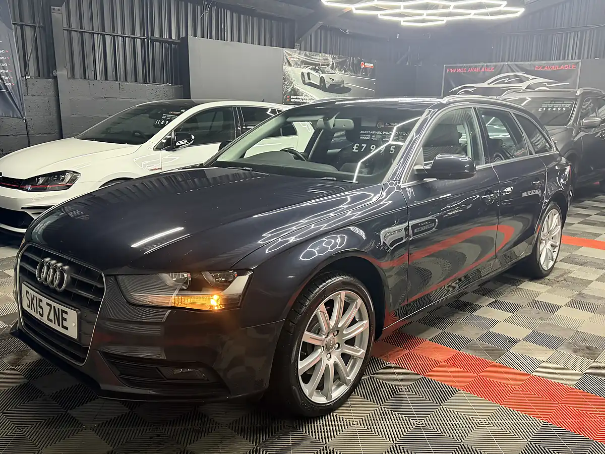 Used 2015 Audi A4 Avant Se Technik Blue - Interior and Exterior details 7