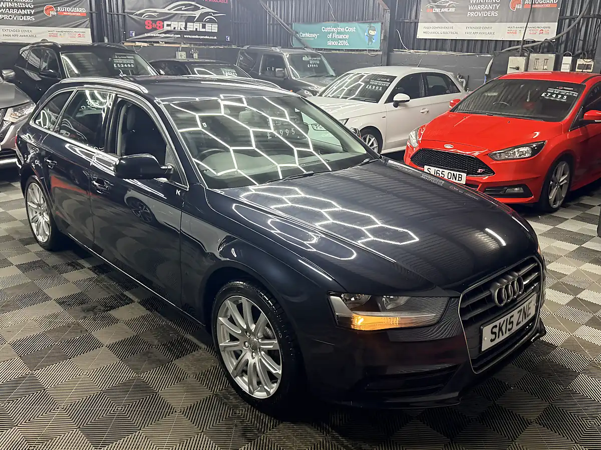 Used 2015 Audi A4 Avant Se Technik Blue - Interior and Exterior details 9