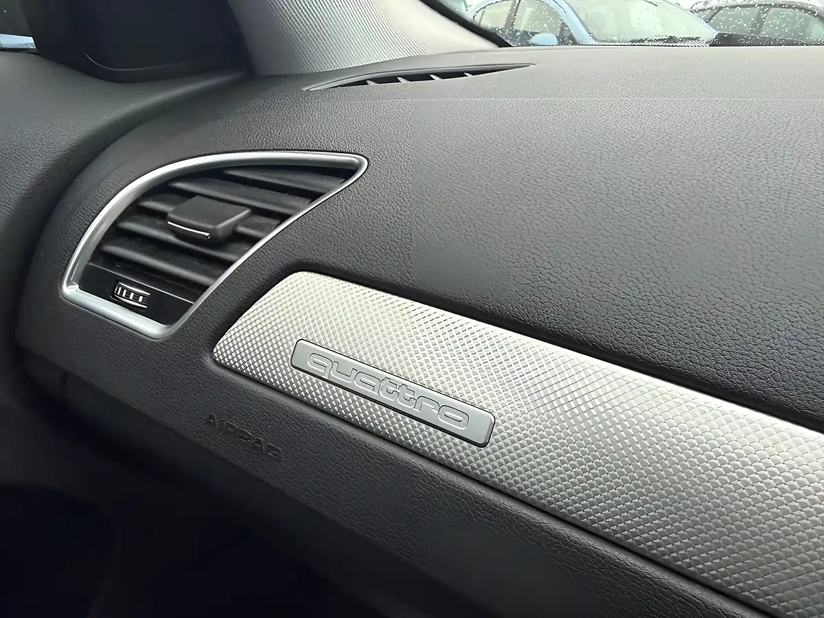 Used 2015 Audi A4 Avant Se Technik Silver - Interior and Exterior details 14