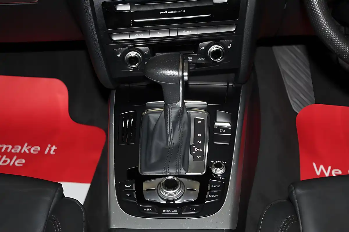 Used 2015 Audi A4 S Line Black - Interior and Exterior details 16