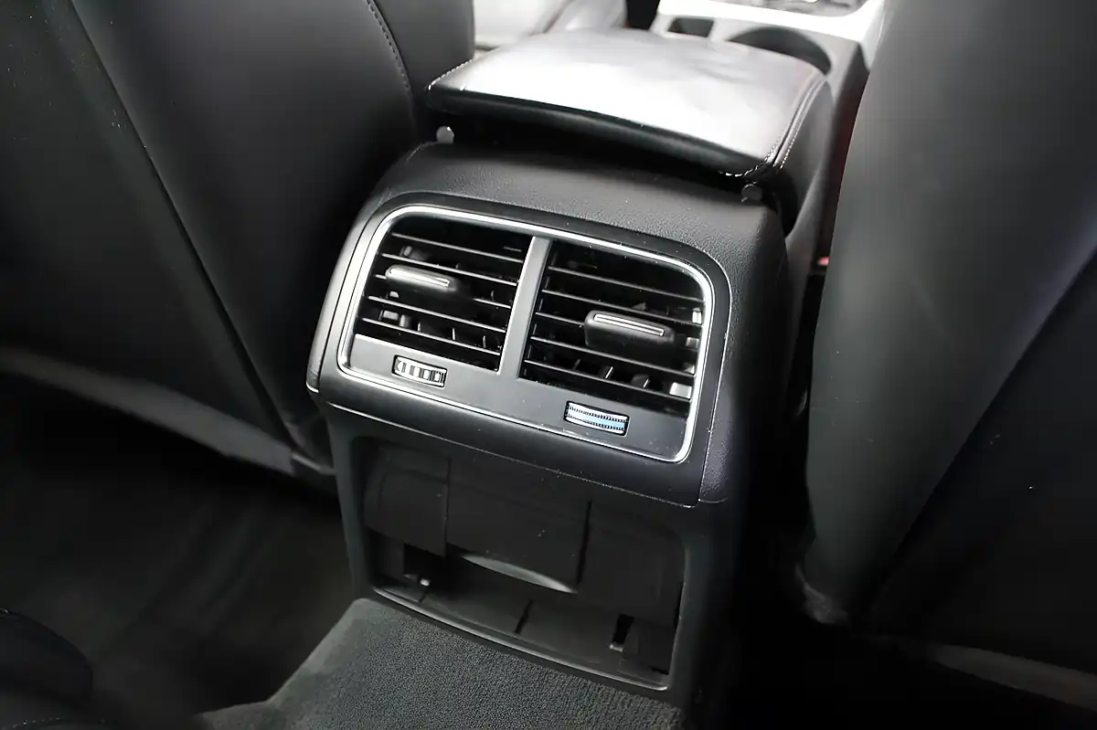 Used 2015 Audi A4 S Line Black - Interior and Exterior details 19
