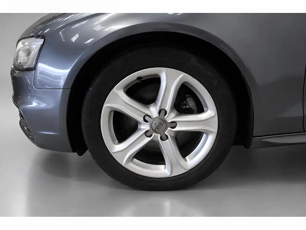 Used 2015 Audi A4 S Line Grey - Interior and Exterior details 19