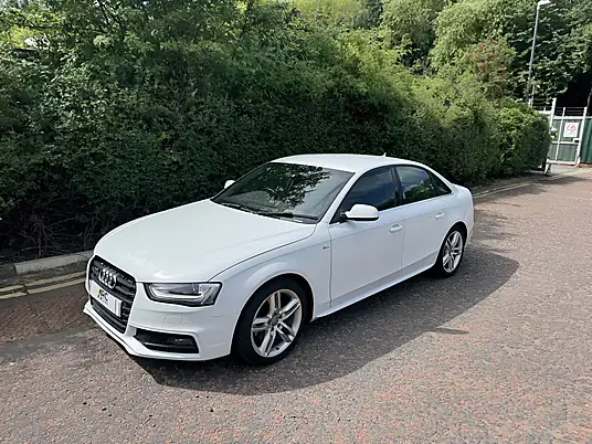 2015 Audi A4 2.0 TDI S line
