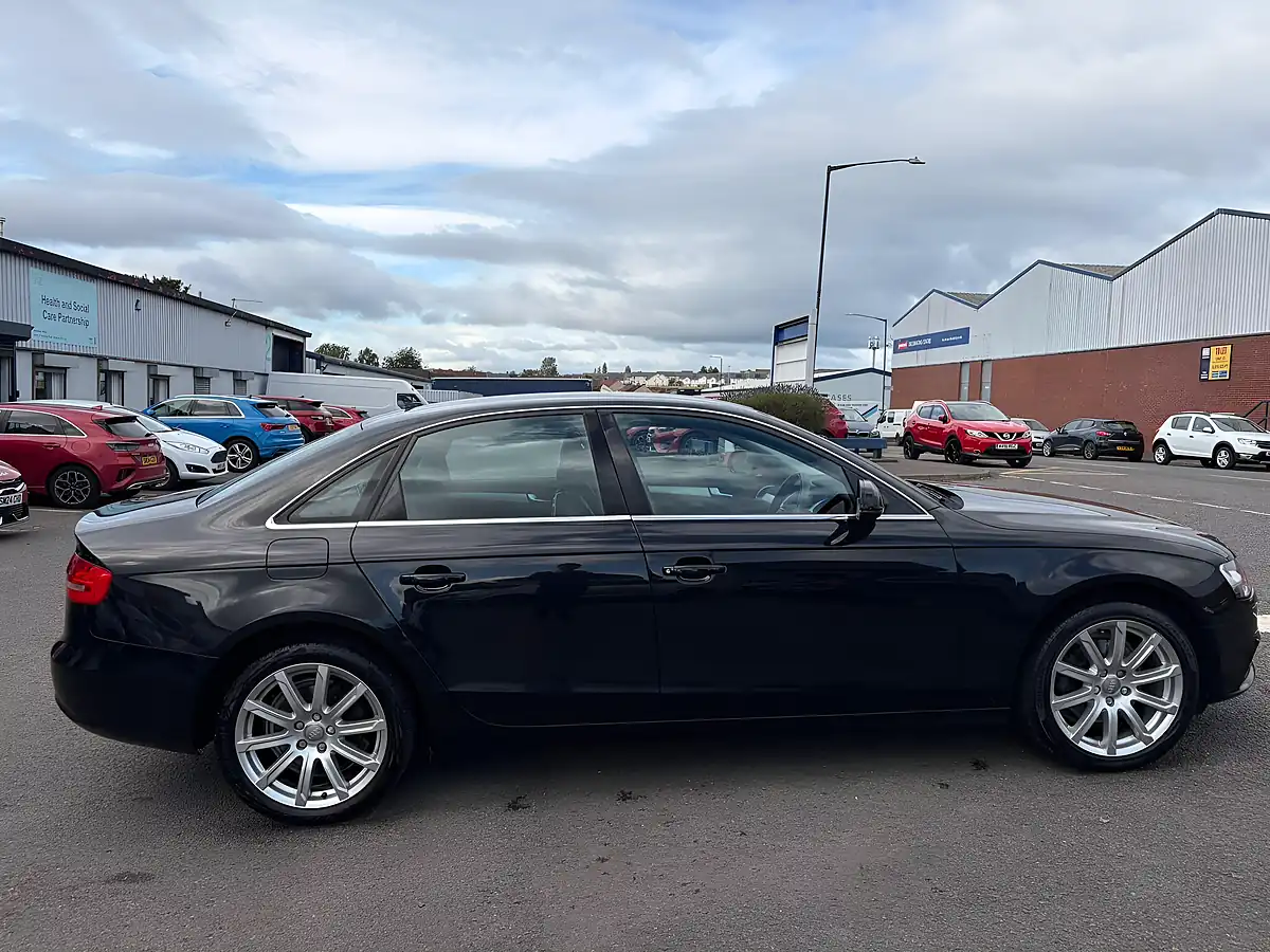 Used 2015 Audi A4 Se Technik Black - Interior and Exterior details 8
