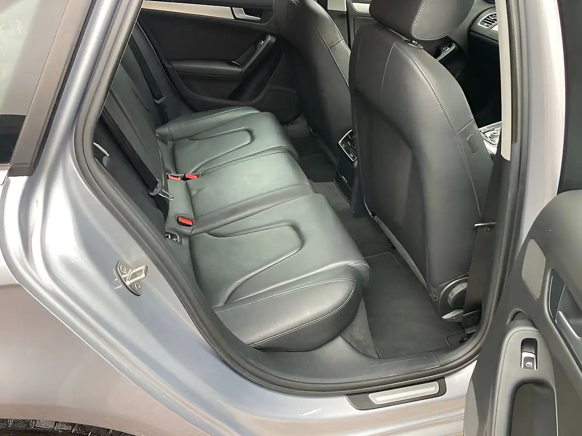 Used 2015 Audi A4 Se Technik Silver - Interior and Exterior details 7