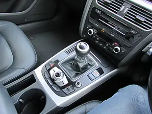 Used 2015 Audi A4 Se Technik White - Interior and Exterior details 11