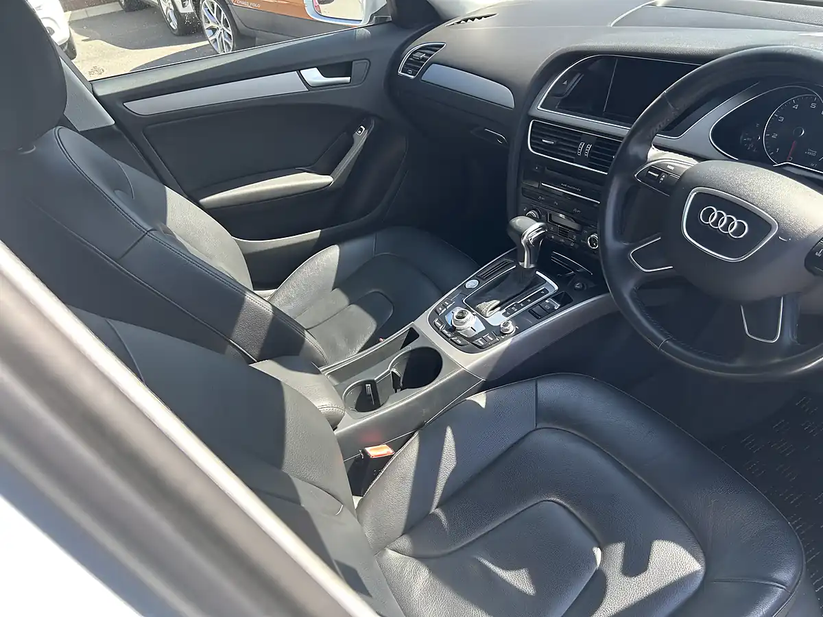 Used 2015 Audi A4 White - Interior and Exterior details 13