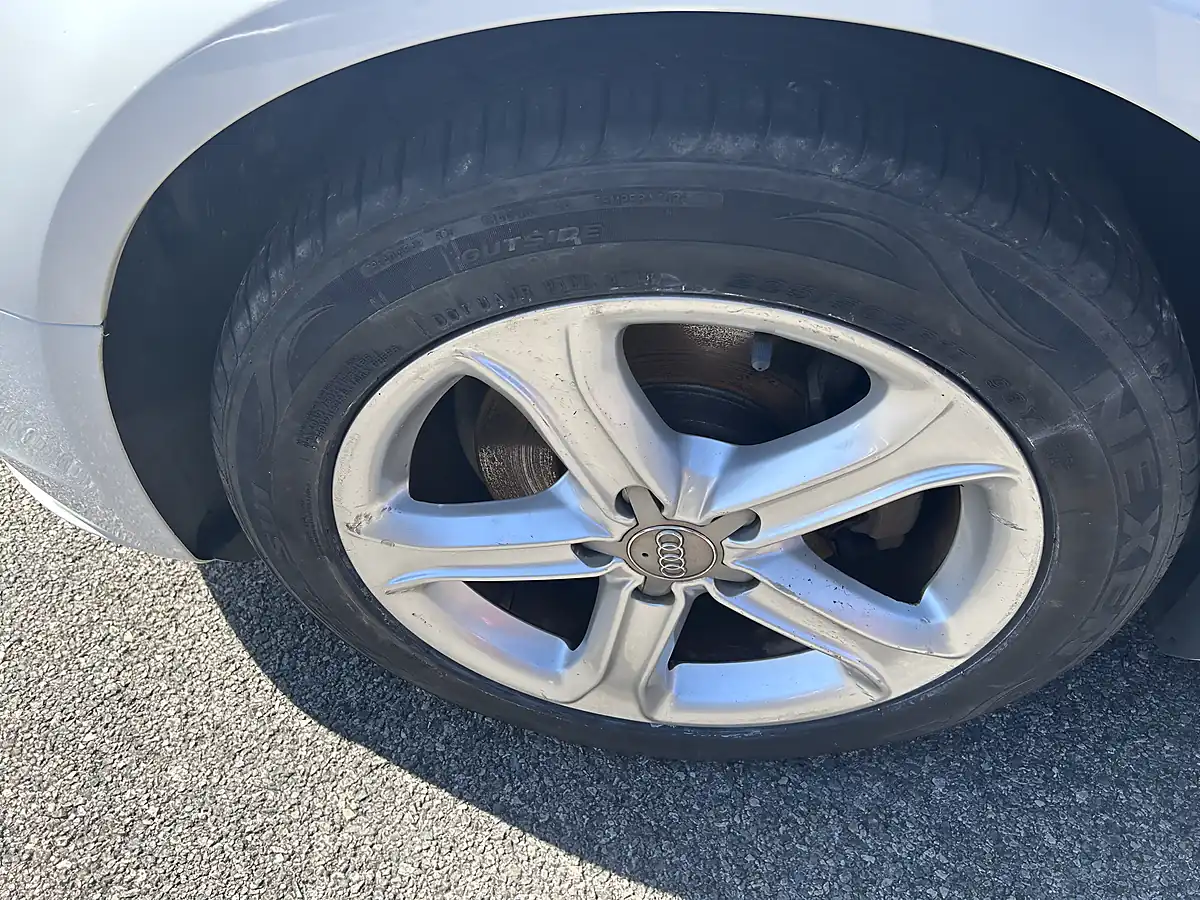 Used 2015 Audi A4 White - Interior and Exterior details 20