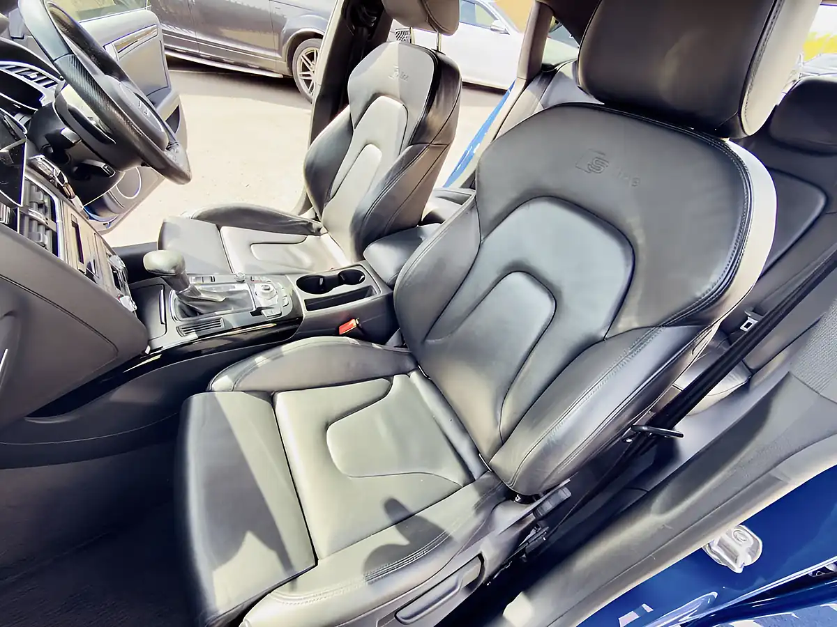 Used 2015 Audi A5 Black Edition Plus Blue - Interior and Exterior details 17