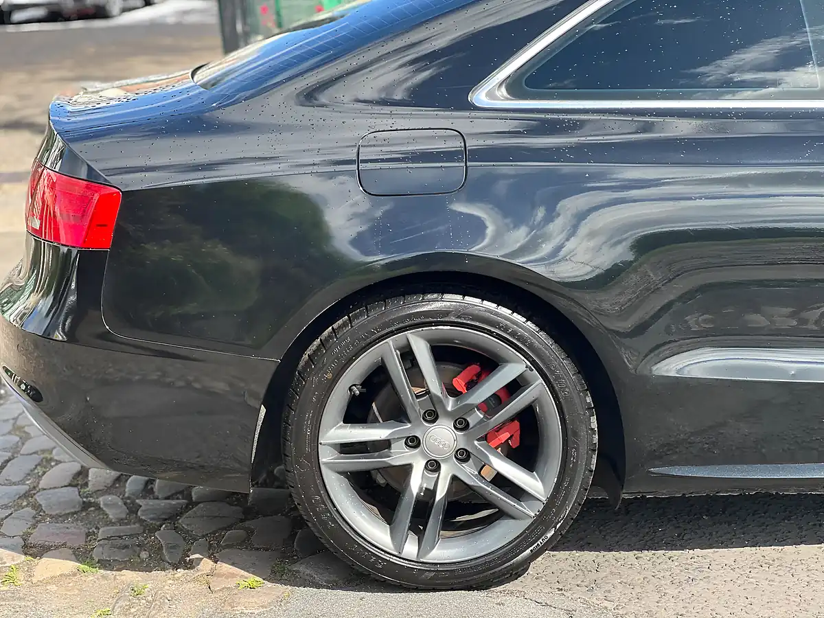 Used 2015 Audi A5 S Line Black - Interior and Exterior details 8
