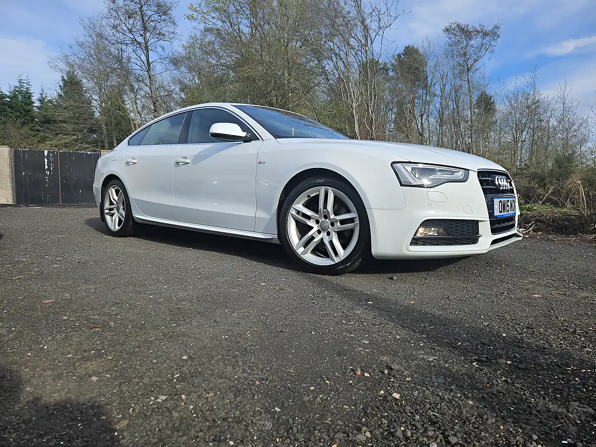 Used 2015 Audi A5 S Line White - Front View