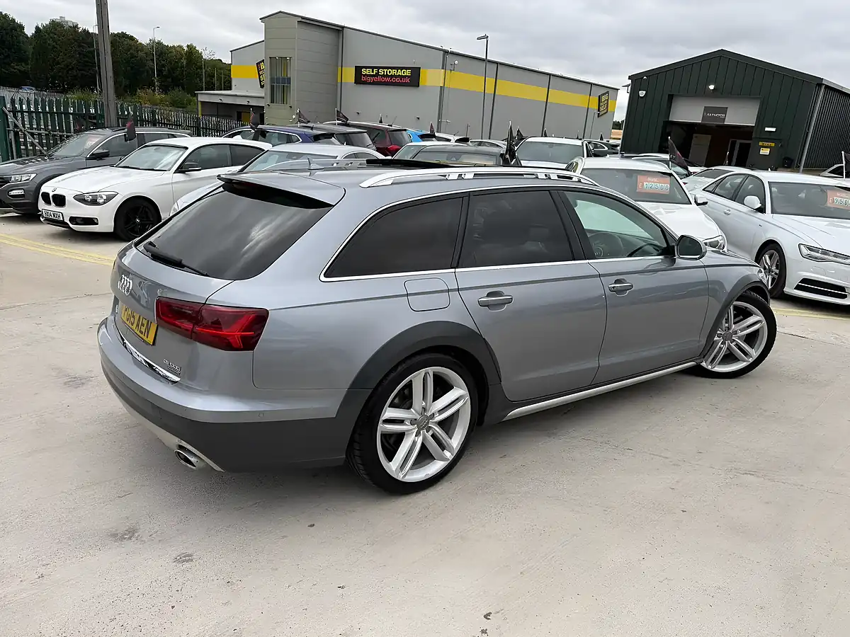 Used 2015 Audi A6 Allroad Grey - Interior and Exterior details 10