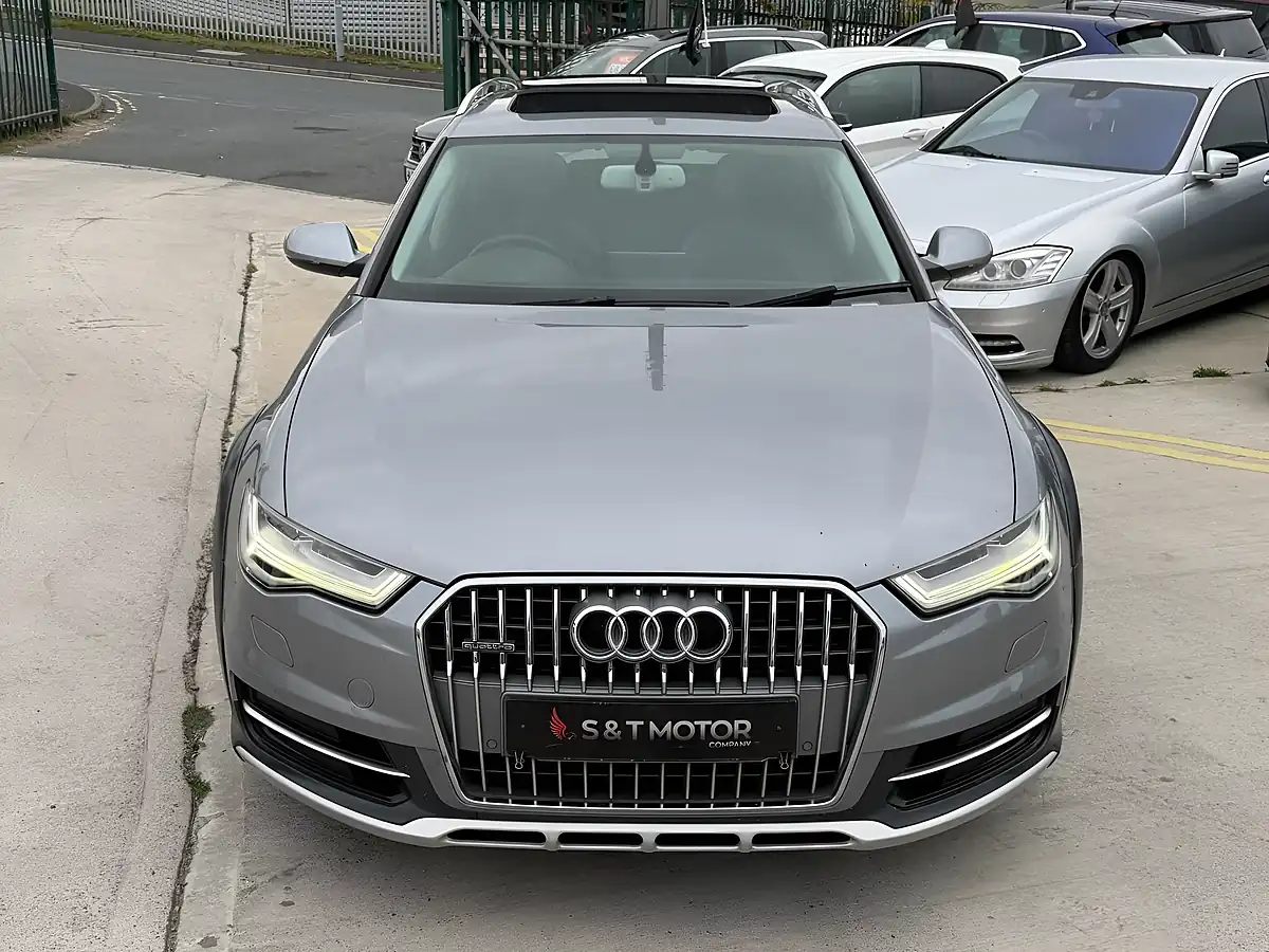 Used 2015 Audi A6 Allroad Grey - Interior and Exterior details 2