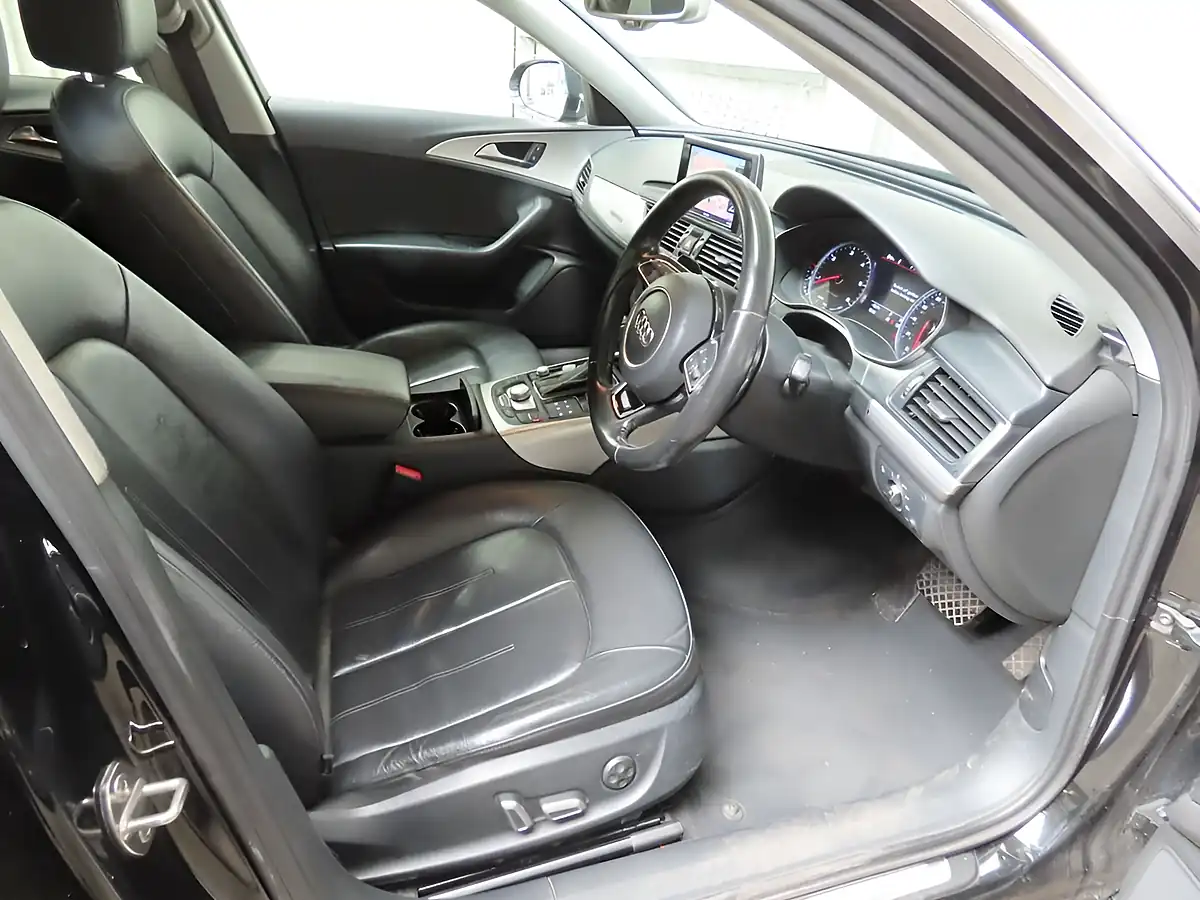 Used 2015 Audi A6 Allroad S Tronic Quattro Black - Interior and Exterior details 4