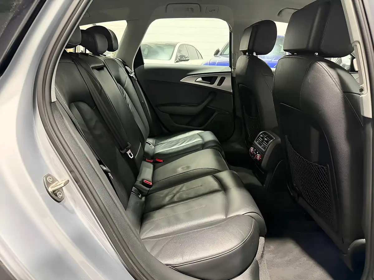 Used 2015 Audi A6 Allroad Silver - Interior and Exterior details 17
