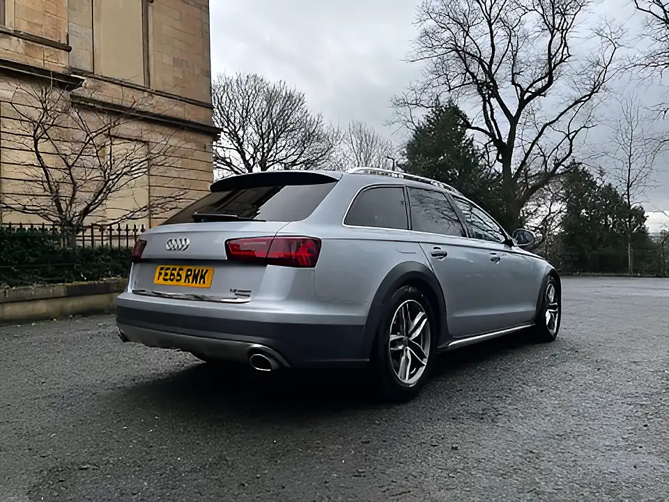 Used 2015 Audi A6 Allroad Silver - Interior and Exterior details 7