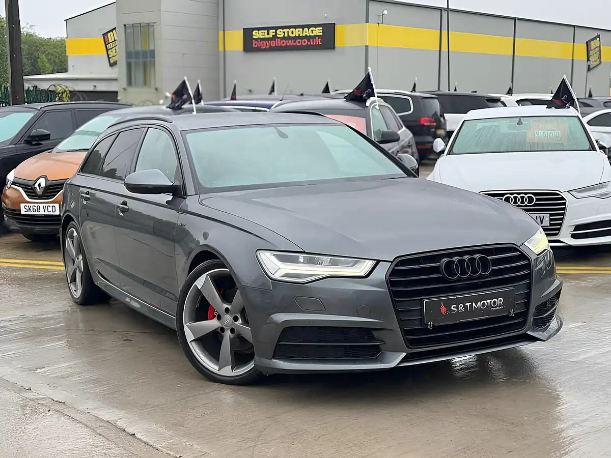 Used 2015 Audi A6 Avant Black Edition Grey - Front View