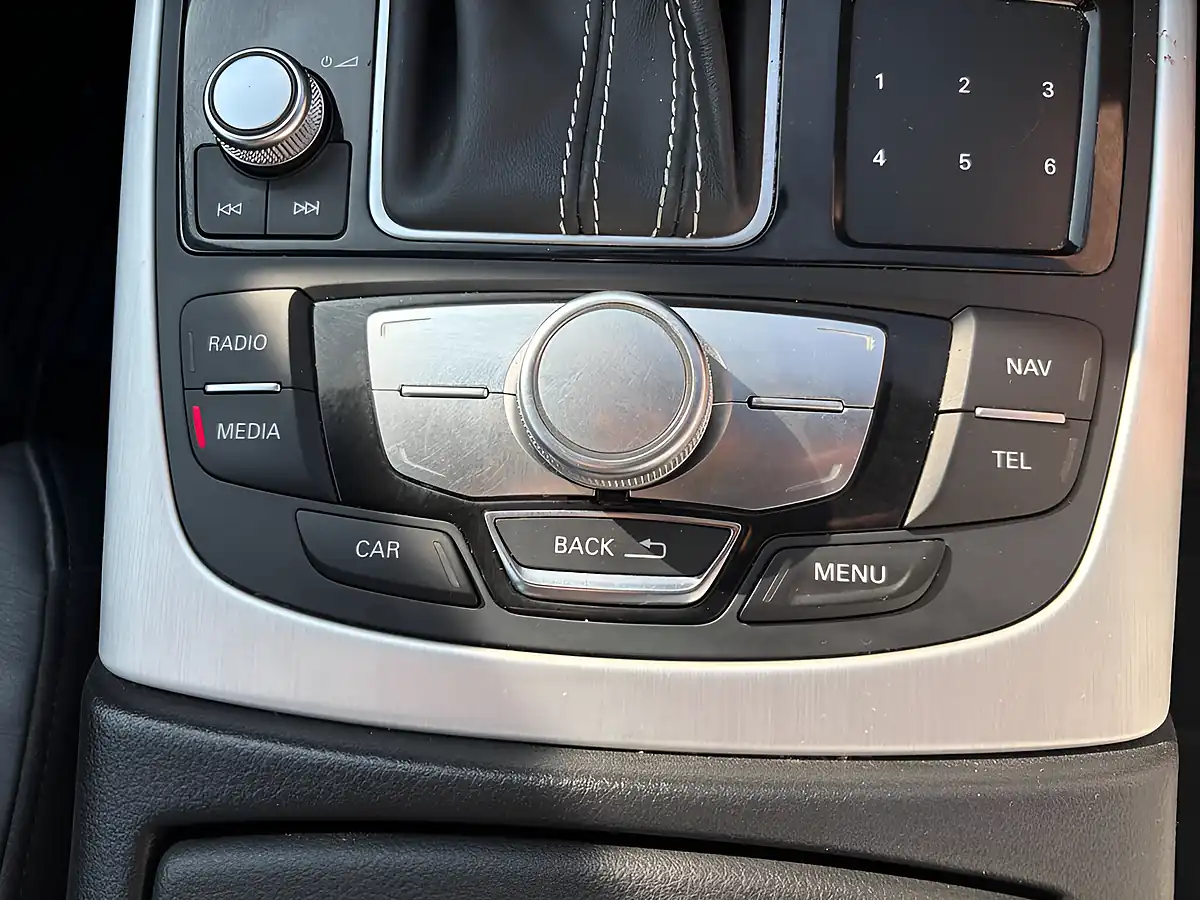 Used 2015 Audi A6 Avant S Line Blue - Interior and Exterior details 18