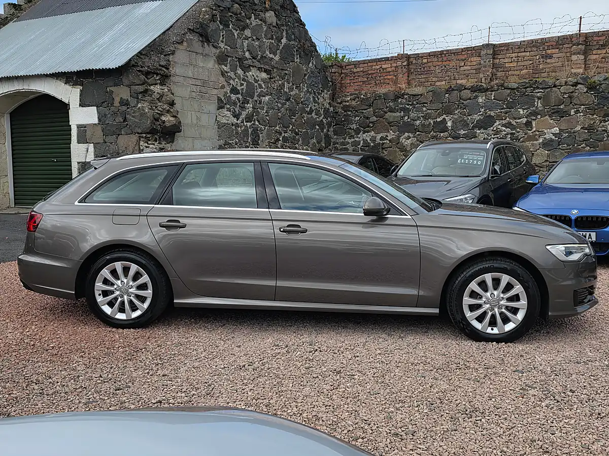 Used 2015 Audi A6 Avant Se Grey - Interior and Exterior details 19