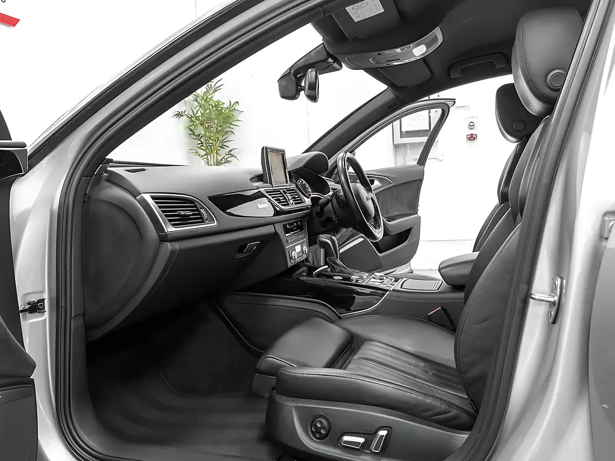Used 2015 Audi A6 Black Edition Floret Silver - Interior and Exterior details 11