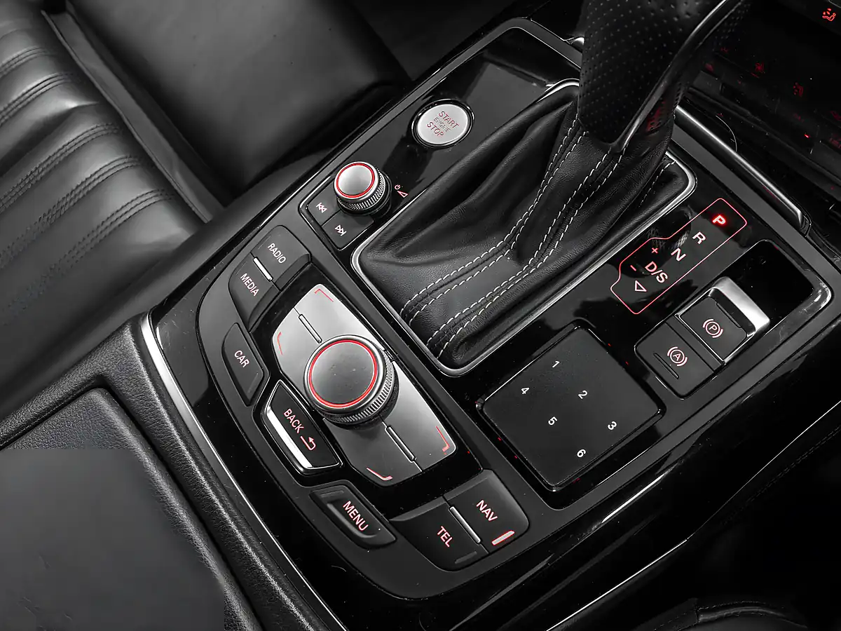 Used 2015 Audi A6 Black Edition Floret Silver - Interior and Exterior details 18