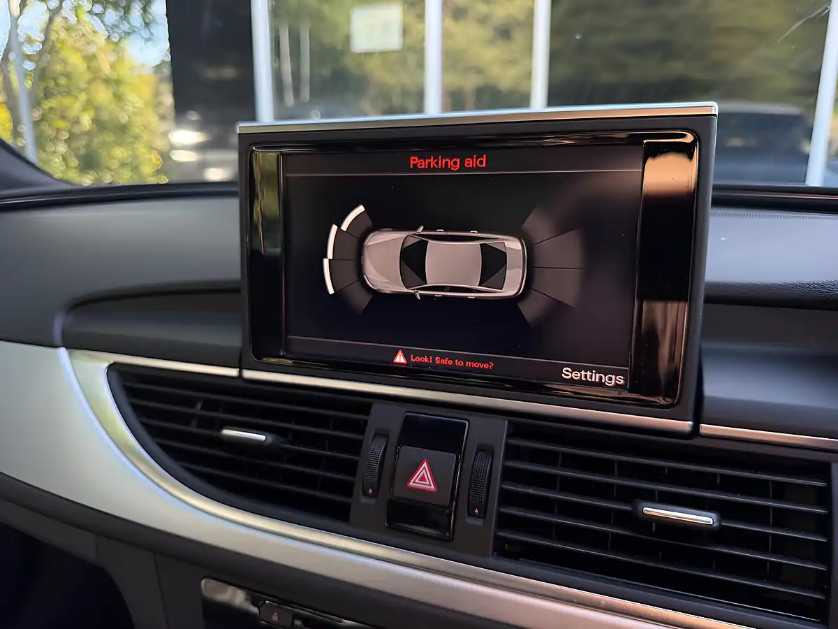Used 2015 Audi A6 S Line Silver - Interior and Exterior details 15