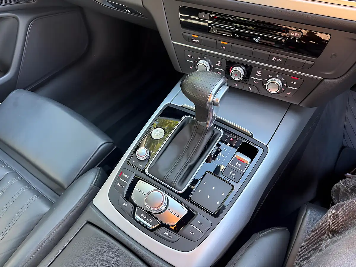 Used 2015 Audi A6 S Line Silver - Interior and Exterior details 17
