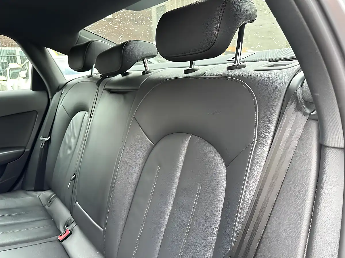 Used 2015 Audi A6 Saloon Se Silver - Interior and Exterior details 12