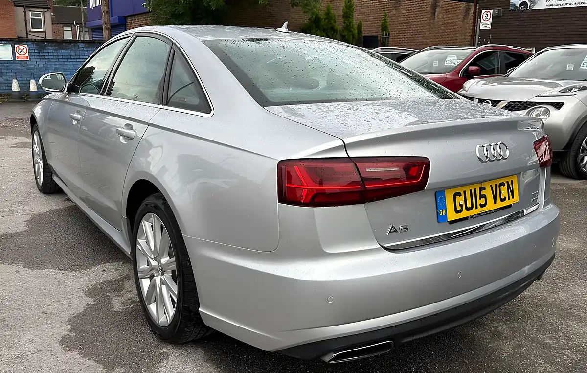 Used 2015 Audi A6 Saloon Se Silver - Interior and Exterior details 6