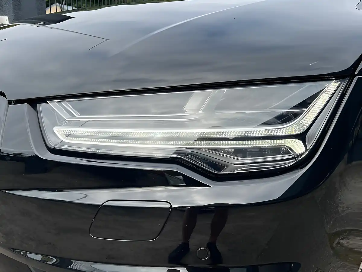 Used 2015 Audi A7 Black Edition Black - Interior and Exterior details 9