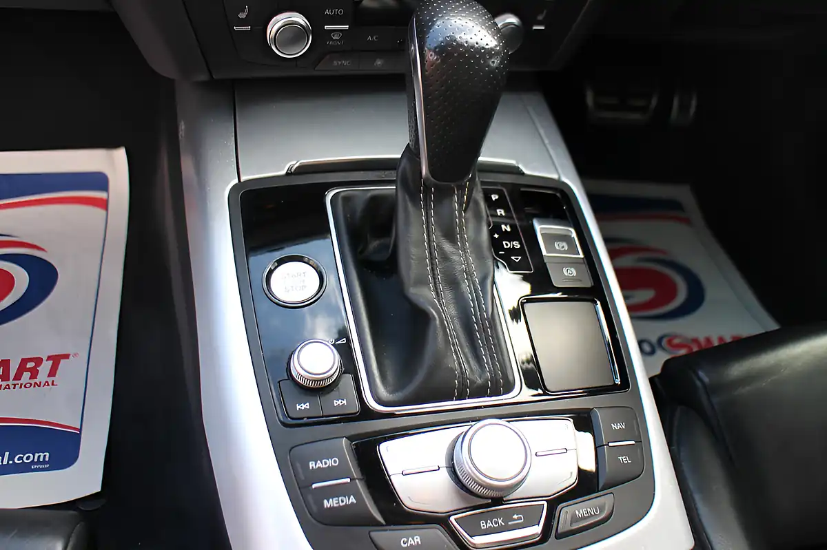 Used 2015 Audi A7 S Line White - Interior and Exterior details 10