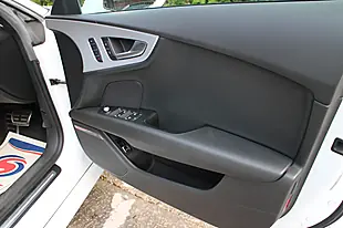 Used 2015 Audi A7 S Line White - Interior and Exterior details 15