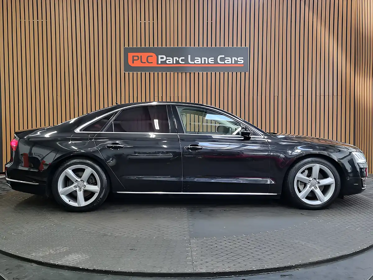 Used 2015 Audi A8 Se Executive Phantom Black Pearl - Interior and Exterior details 8