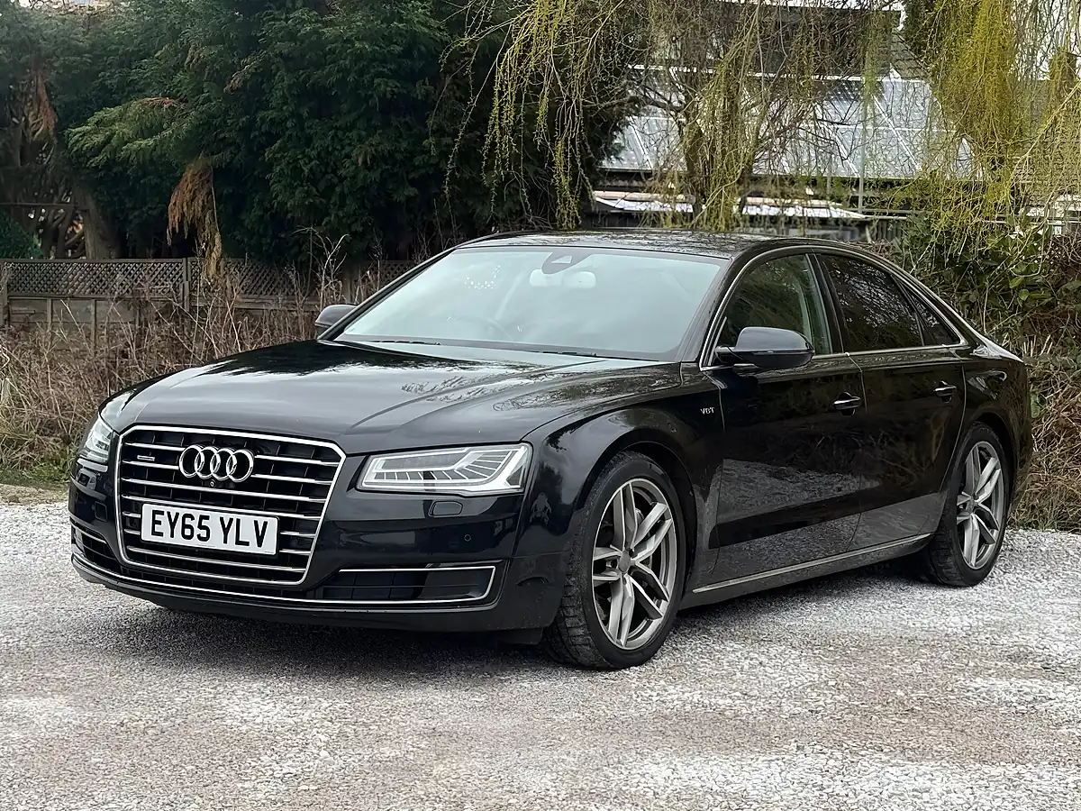 Used 2015 Audi A8 Sport Executive Black - Interior and Exterior details 6