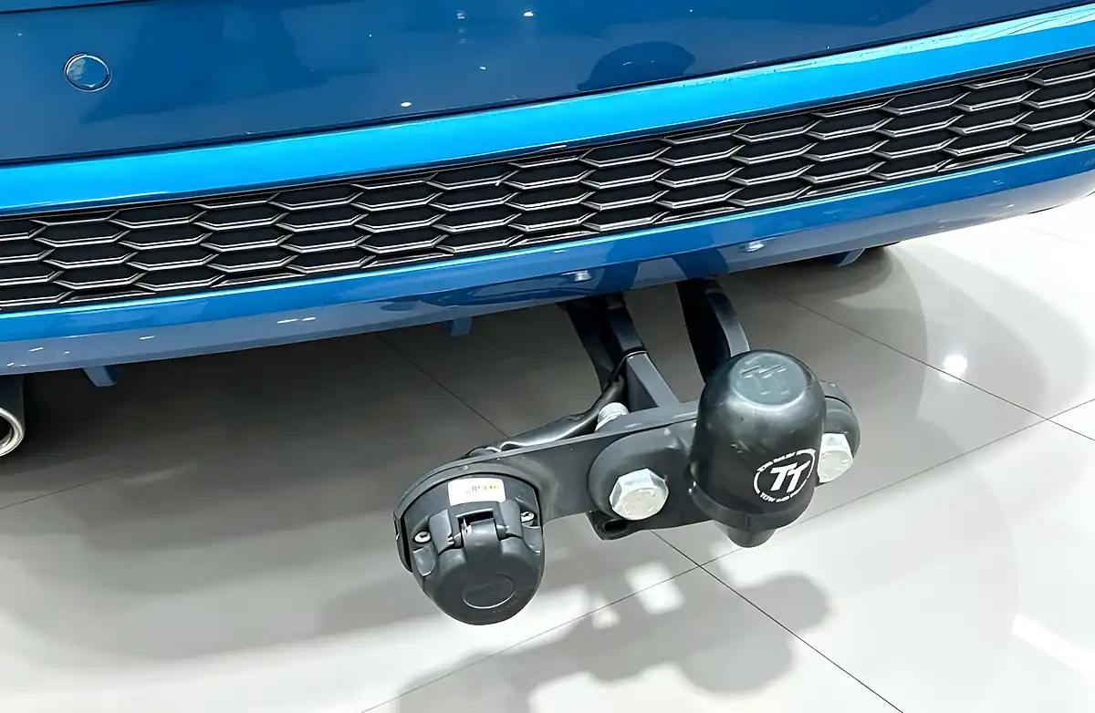 Used 2015 Audi Q3 S Line Blue - Interior and Exterior details 6