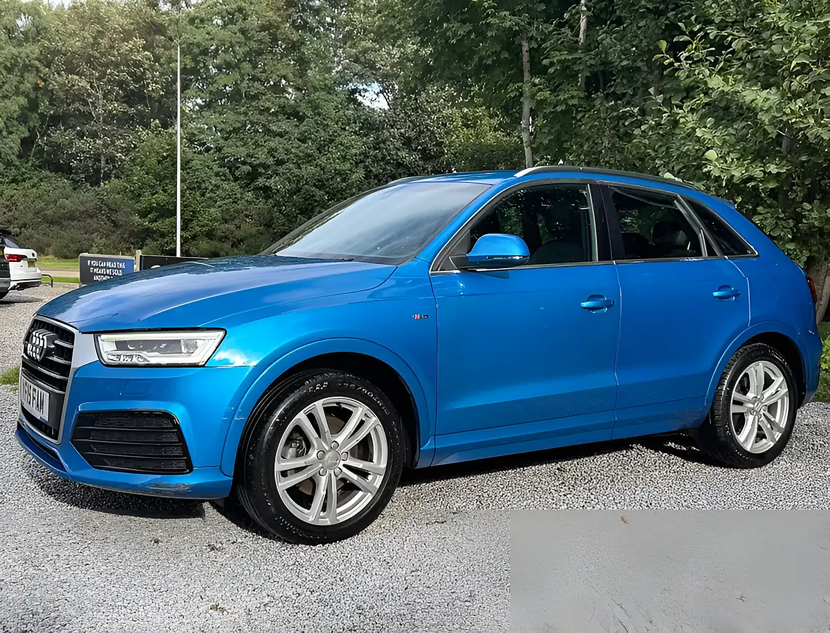 Used 2015 Audi Q3 S Line Hainan Blue - Interior and Exterior details 7