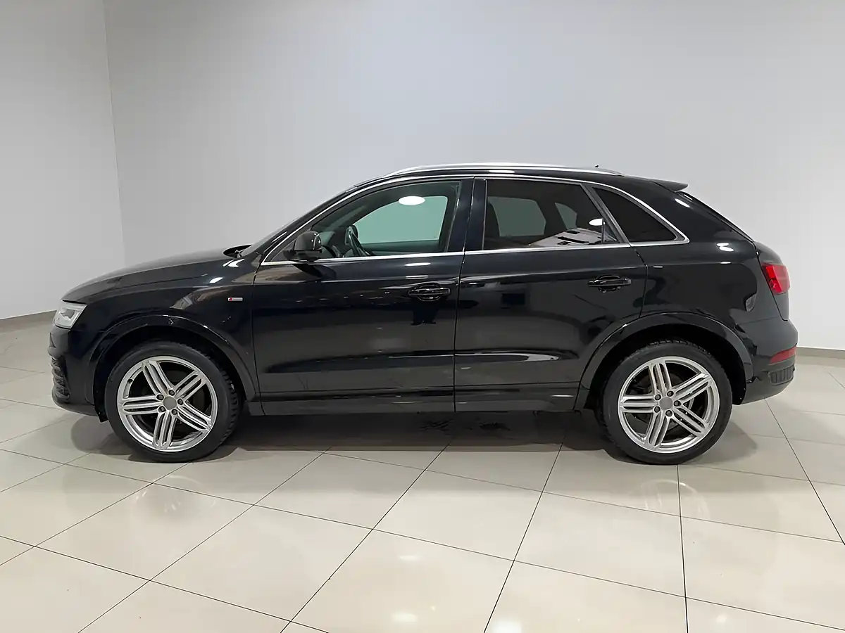 Used 2015 Audi Q3 S Line Plus Black - Interior and Exterior details 5
