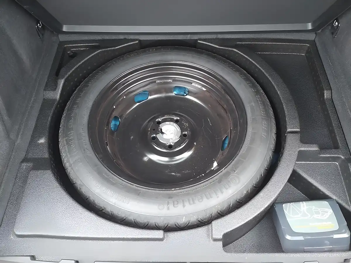 Used 2015 Audi Q3 S Line Plus Blue - Interior and Exterior details 19