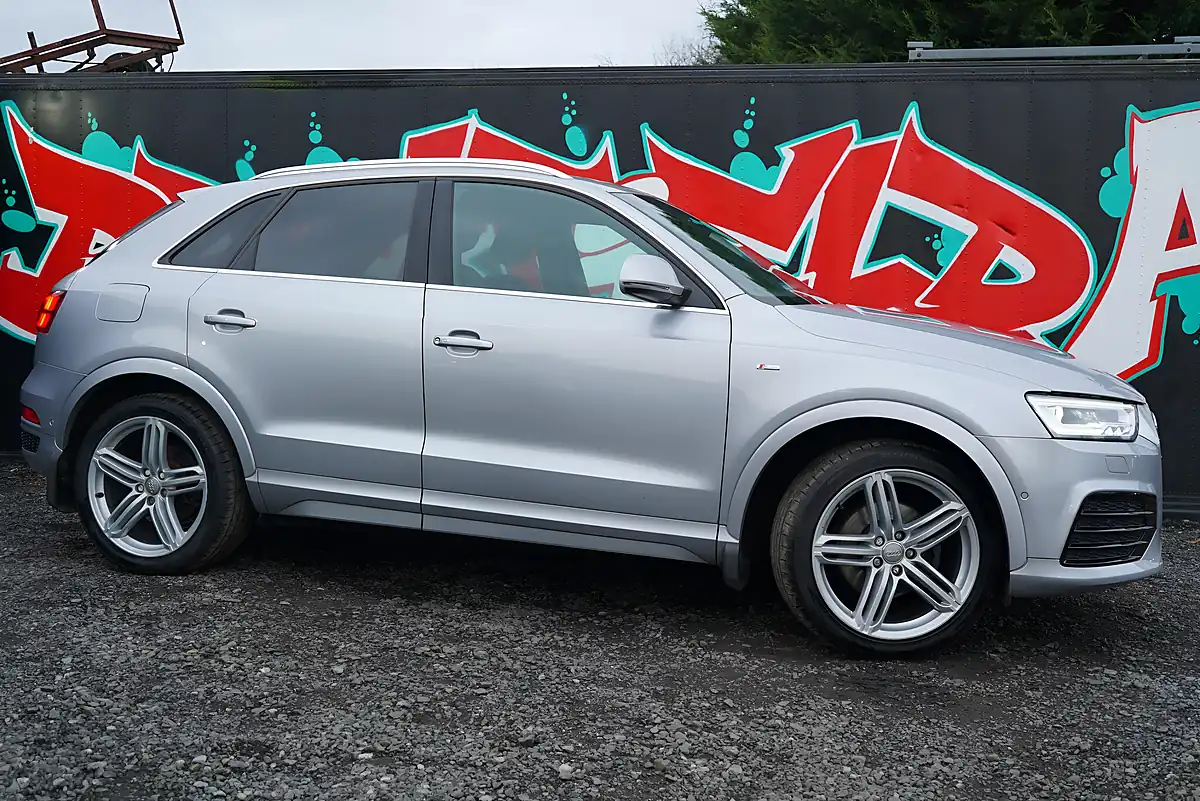 Used 2015 Audi Q3 S Line Plus Silver - Interior and Exterior details 12