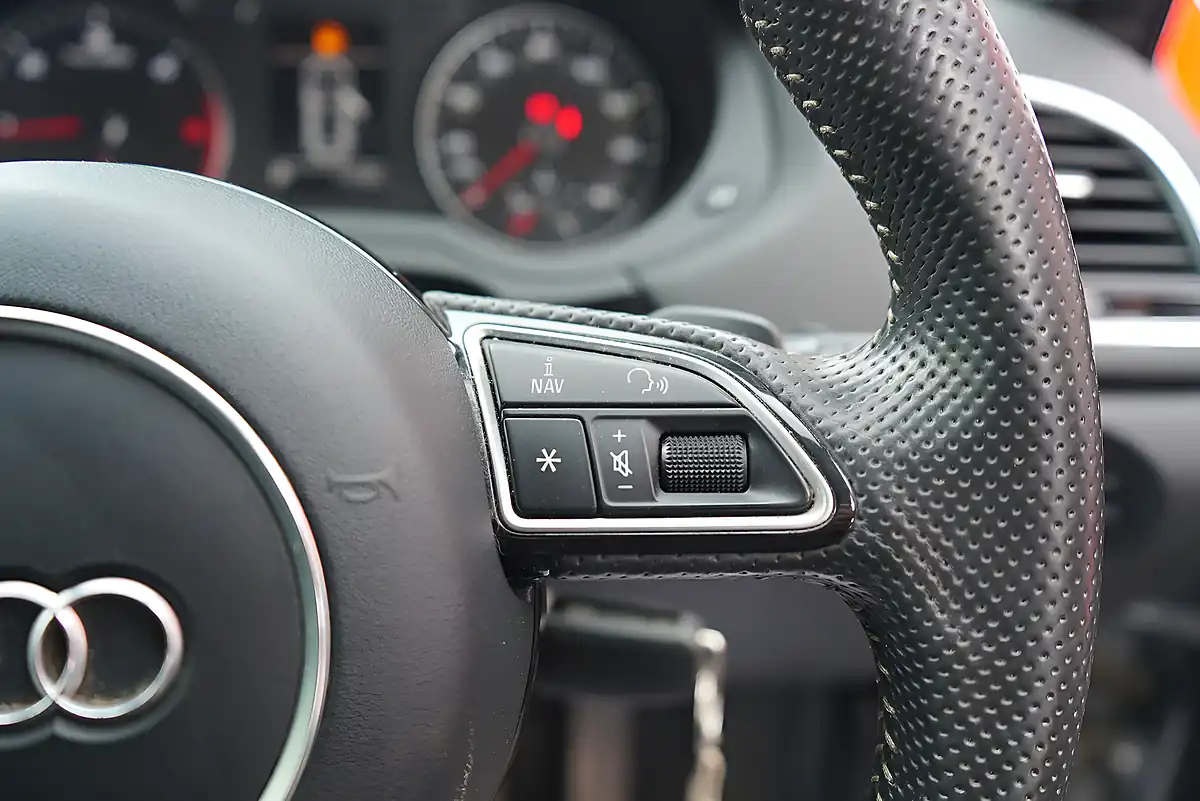 Used 2015 Audi Q3 S Line Plus Silver - Interior and Exterior details 18