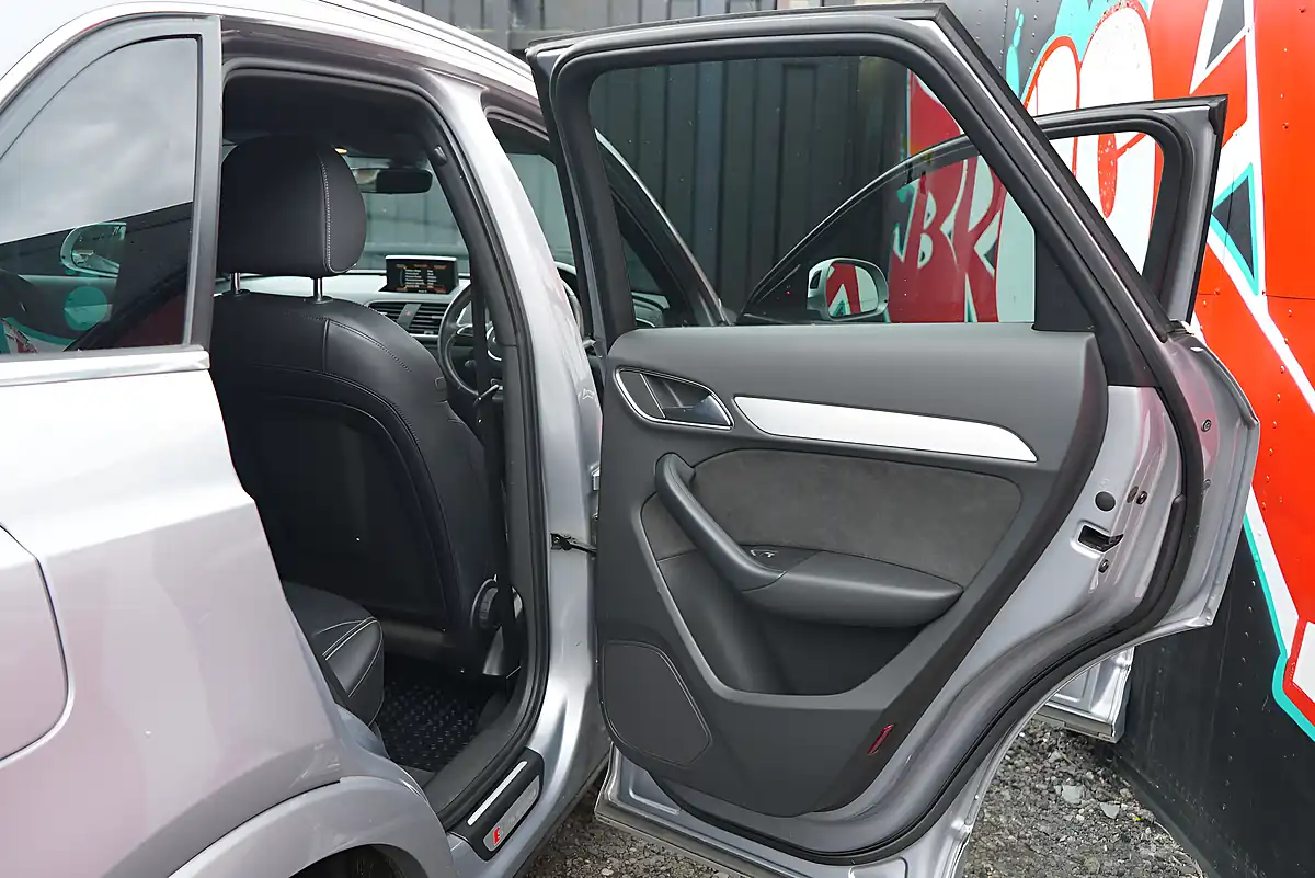 Used 2015 Audi Q3 S Line Plus Silver - Interior and Exterior details 19