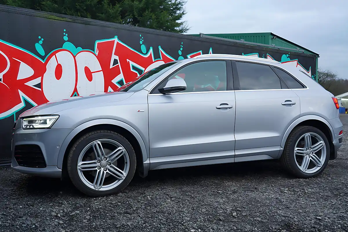 Used 2015 Audi Q3 S Line Plus Silver - Interior and Exterior details 8