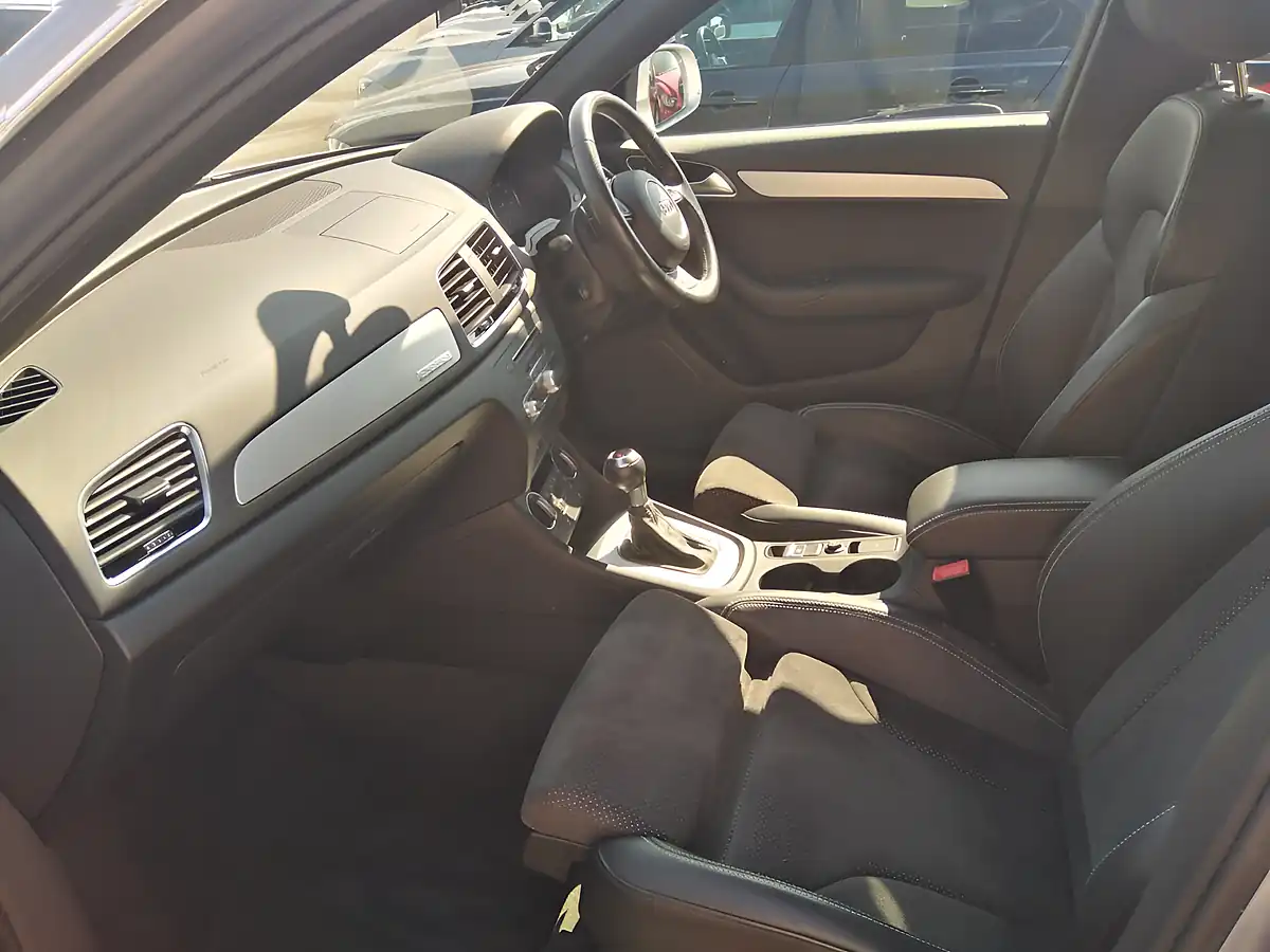 Used 2015 Audi Q3 S Line Plus Silver - Interior and Exterior details 12