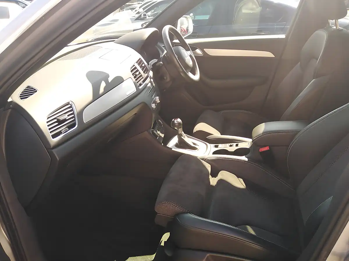 Used 2015 Audi Q3 S Line Plus Silver - Interior and Exterior details 13
