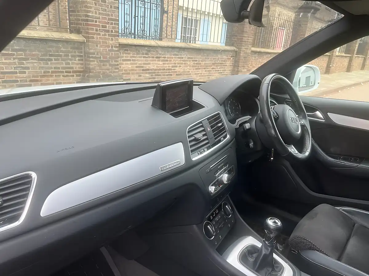 Used 2015 Audi Q3 S Line Plus White - Interior and Exterior details 11