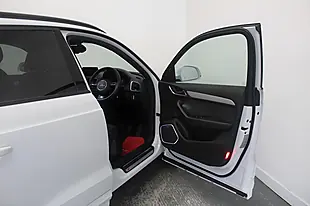 Used 2015 Audi Q3 S Line Plus White - Interior and Exterior details 12