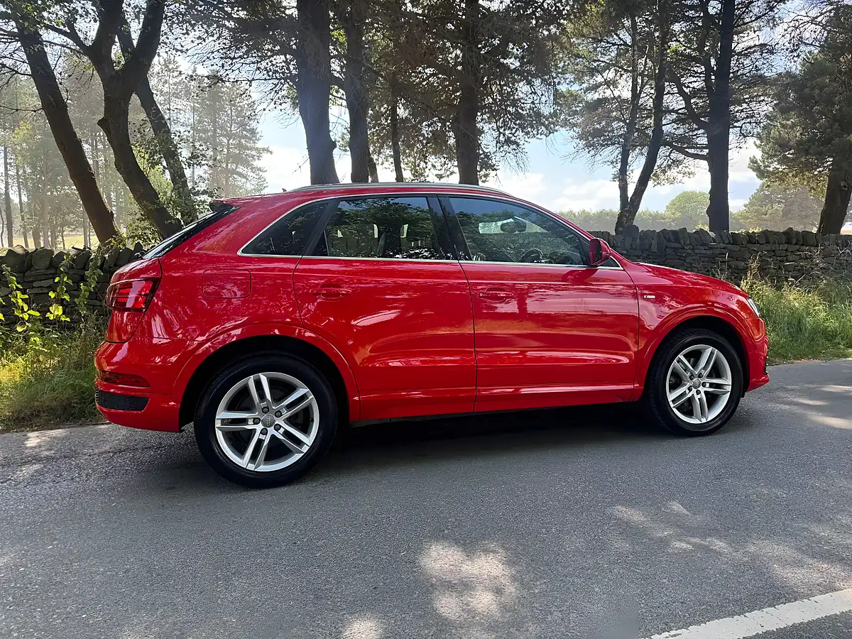 Used 2015 Audi Q3 S Line Red - Interior and Exterior details 6